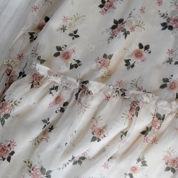 SOLD Ethereal Boutique Floral Tiered Dress - Picture 11 of 12